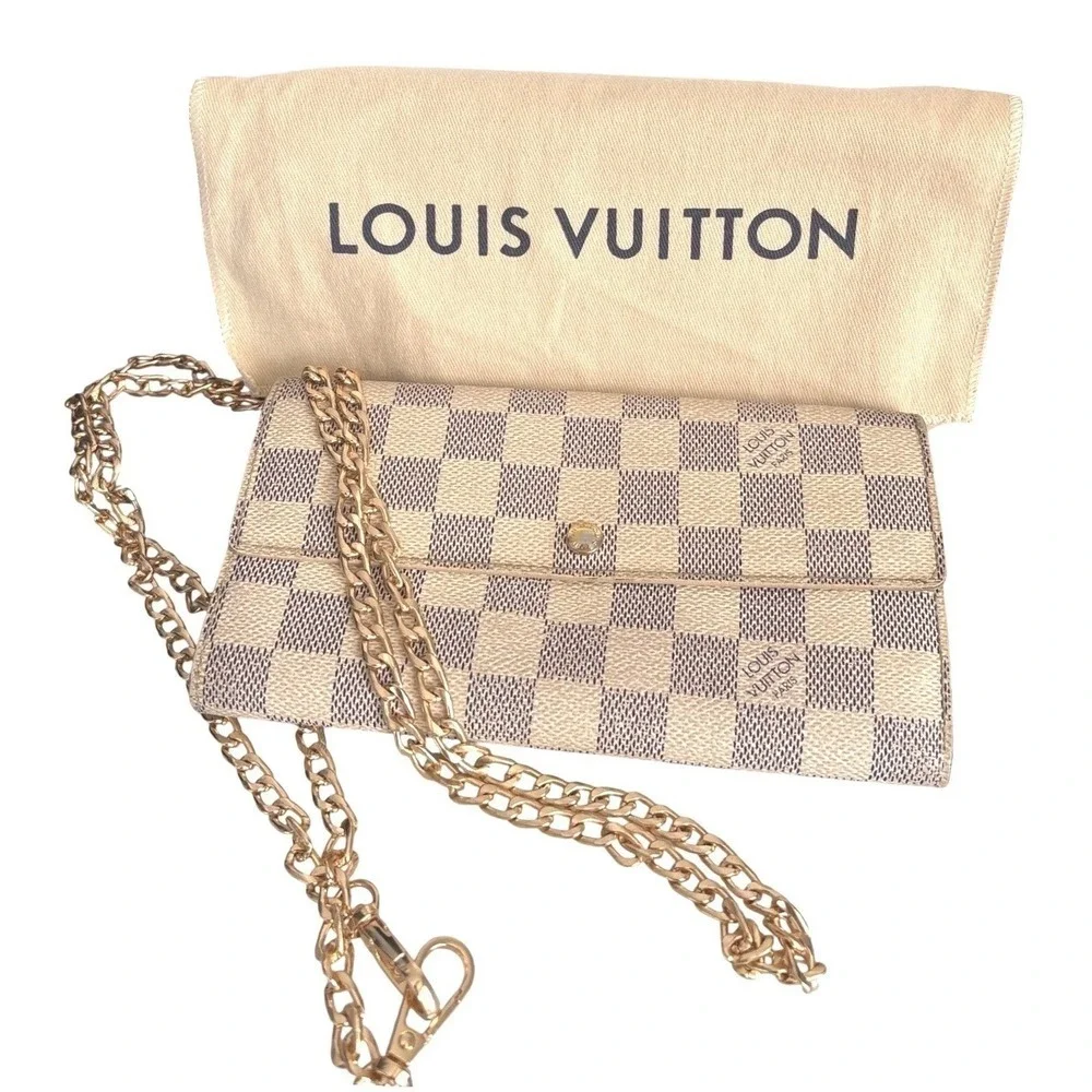 Louis Vuitton Damier Azure Sarah Wallet with Certificate of Authenticity - Picture 3 of 16